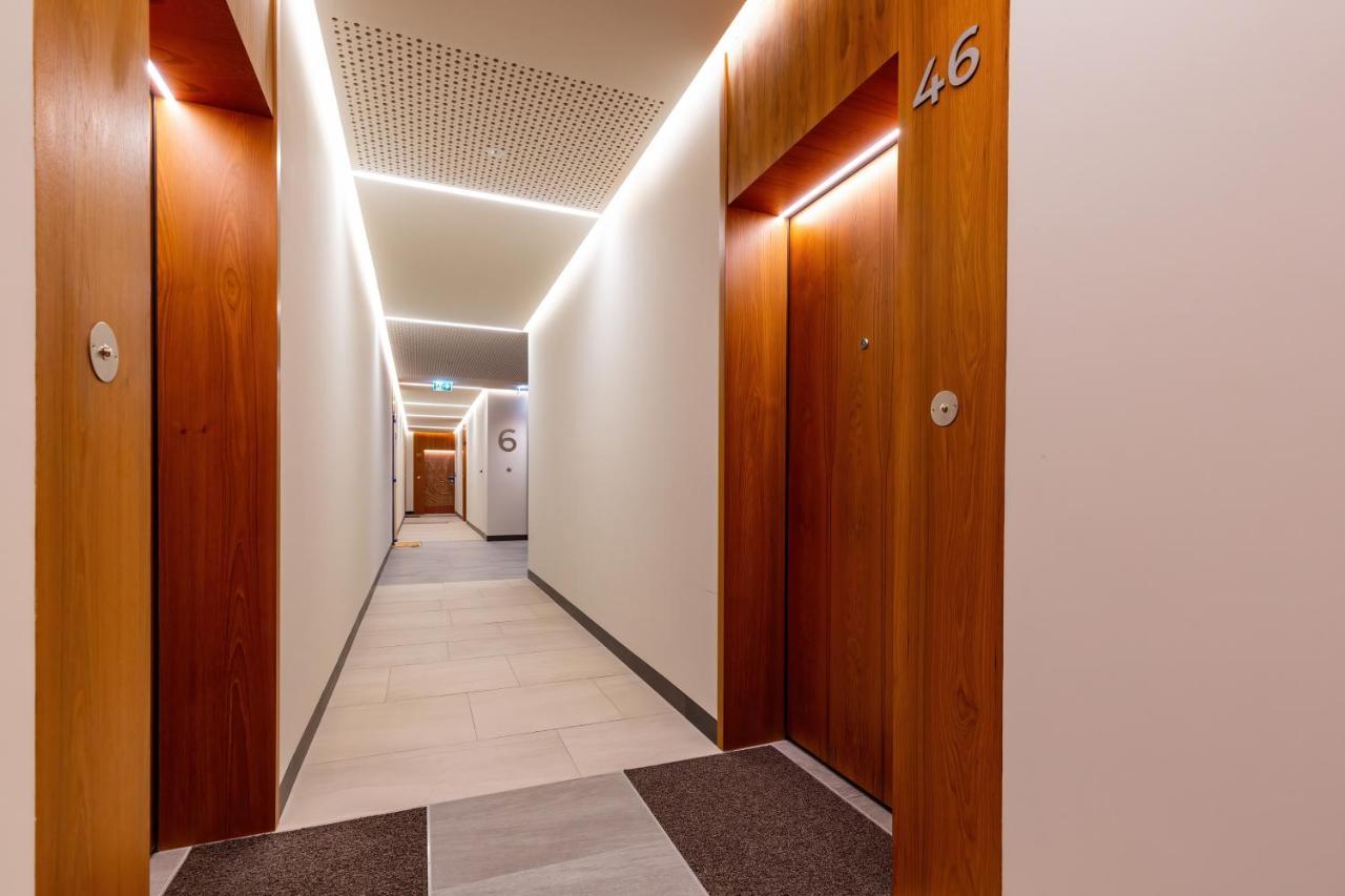 Sienna 65 Premium Apartment With Parking In Warsaw By Renters Prestige Exterior photo